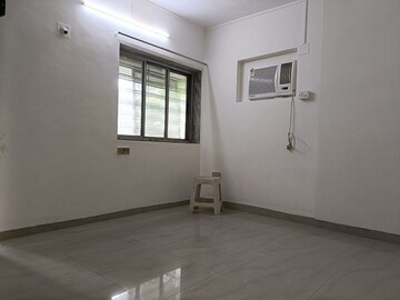 Living Room in 2 BHK Apartment at Khar West – for Rent