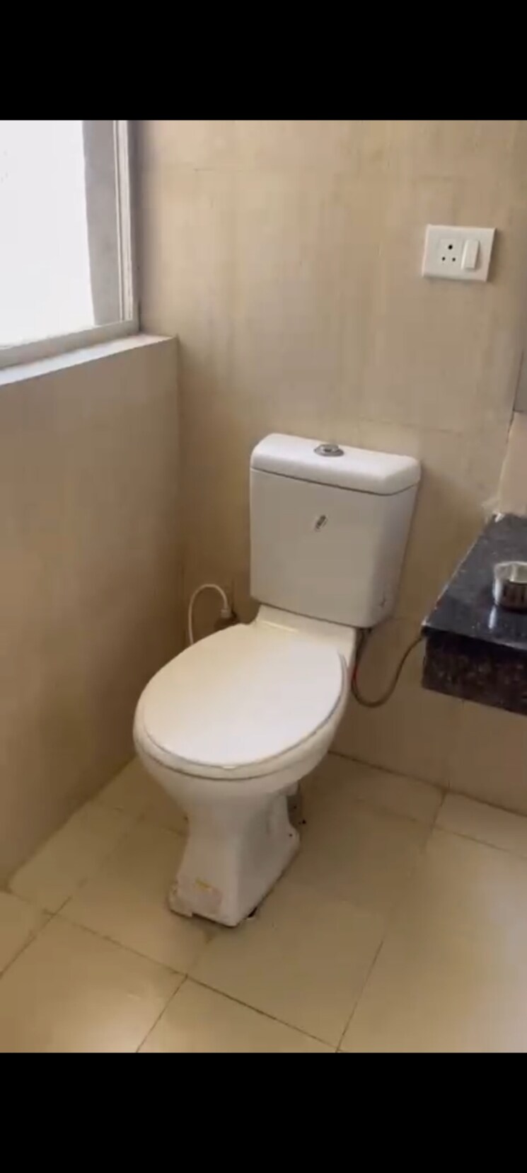 Bathroom, ansal-highland-park 2 Bedroom 1361 Sq.Ft. Apartment In Sector 103 Gurgaon 8672484