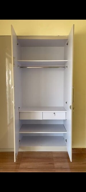 Furnished Amenities in 2 BHK Apartment at Ansal Highland Park, Sector 103 – for Sale