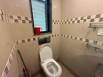 Bathroom in 1 BHK Apartment at Bandra West – for Rent