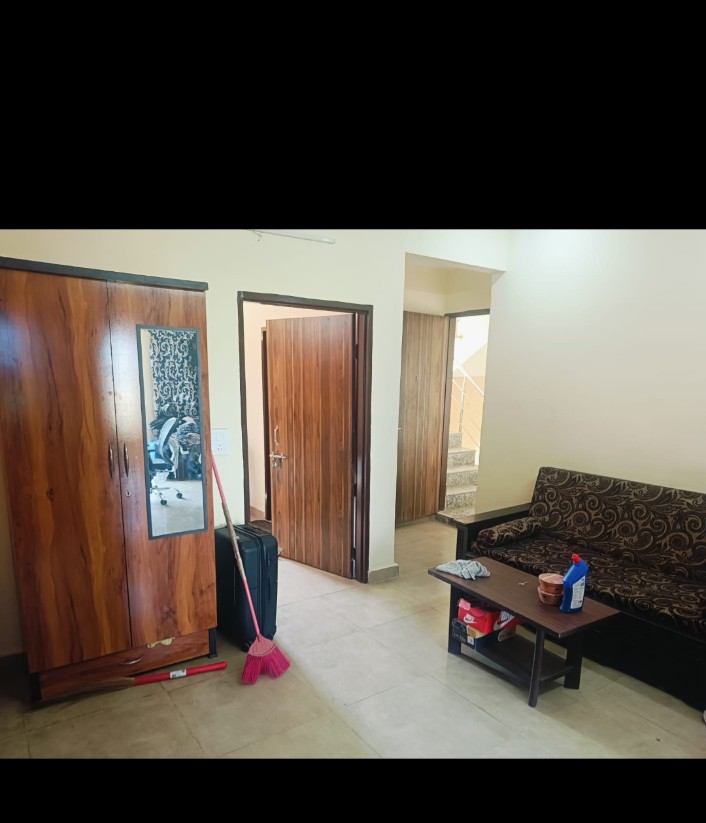 2 BHK 2200 Sq.Ft. Builder Floor in RWA Residential Society Sector 46