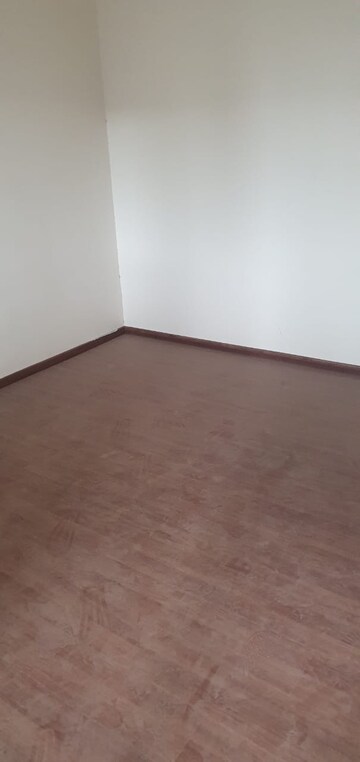 Room in 2 BHK Apartment at Puravankara Silversands, Mundhwa – for Sale
