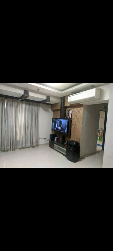 Team Area in 2 BHK Apartment at Sector 10 Sanpada – for Sale