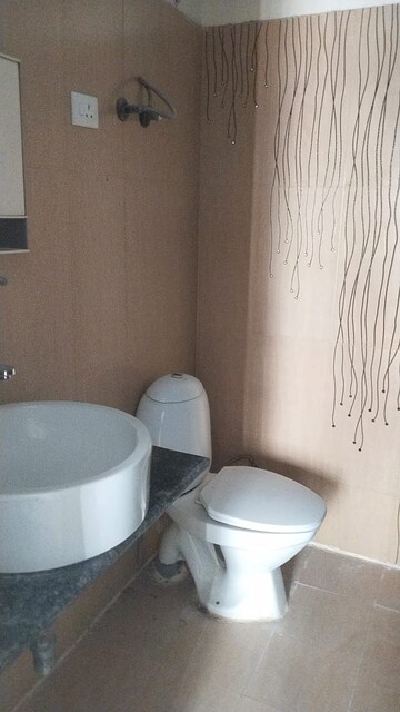 Bathroom in 3 BHK Apartment at Mahagun Maple, Sector 50 – for Rent