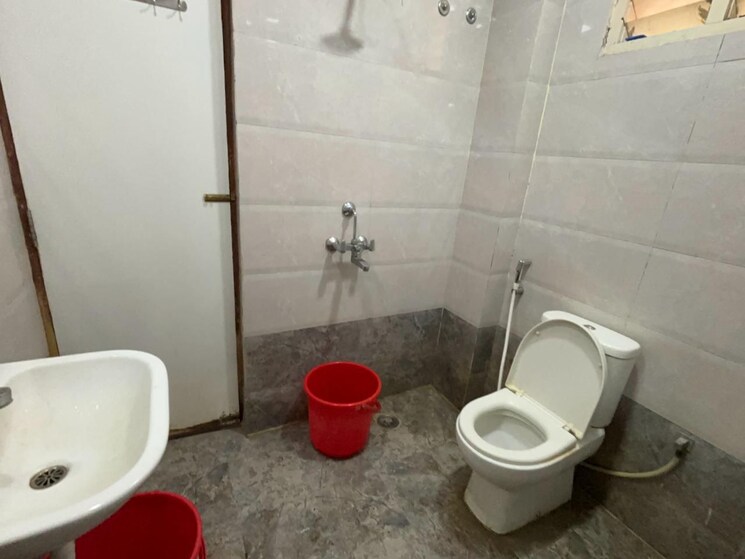 Bathroom, lanco-hills-apartments 4 Bedroom 5200 Sq.Ft. Independent House In Manikonda Hyderabad 8672595