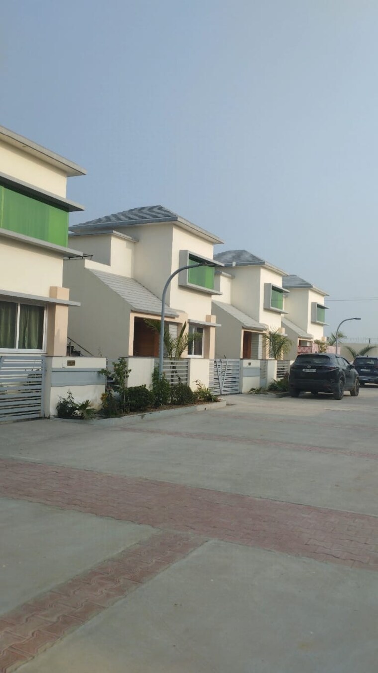  Parking, bahadarabad 3 Bedroom 111 Sq.Ft. Villa In Bahadarabad Haridwar 8672611