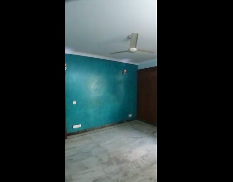 Room, sector 22 dwarka 3 Bedroom 1700 Sq.Ft. Apartment In Sector 22 Dwarka Delhi 8672601