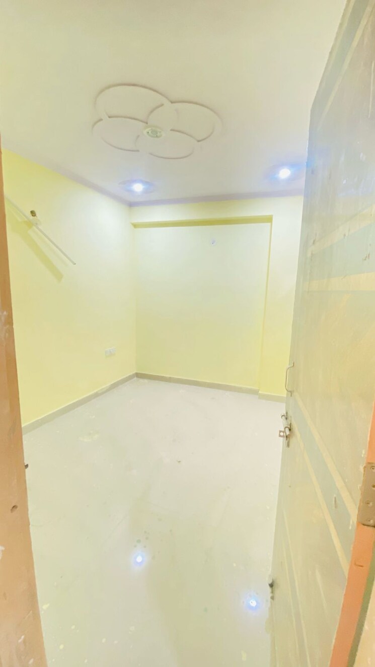 Room, patparganj 2 Bedroom 750 Sq.Ft. Builder Floor In Patparganj Delhi 8672613