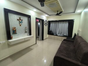 Room in 1 BHK Apartment at Silver Bells CHS, Dahisar West – for Sale
