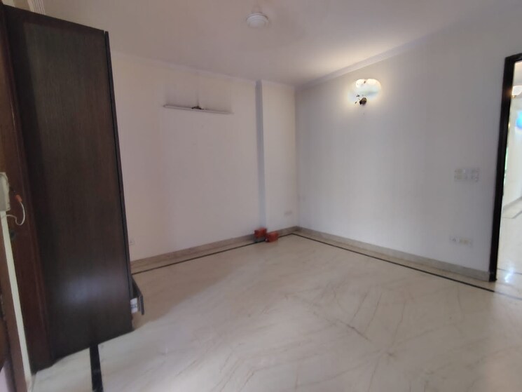 Room, malviya nagar 3 Bedroom 1800 Sq.Ft. Builder Floor In Malviya Nagar Delhi 8672621