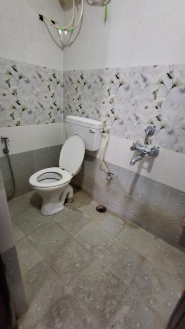 Bathroom, sai-laxmi-residency-kondapur 2 Bedroom 1150 Sq.Ft. Apartment In Kondapur Hyderabad 8672632