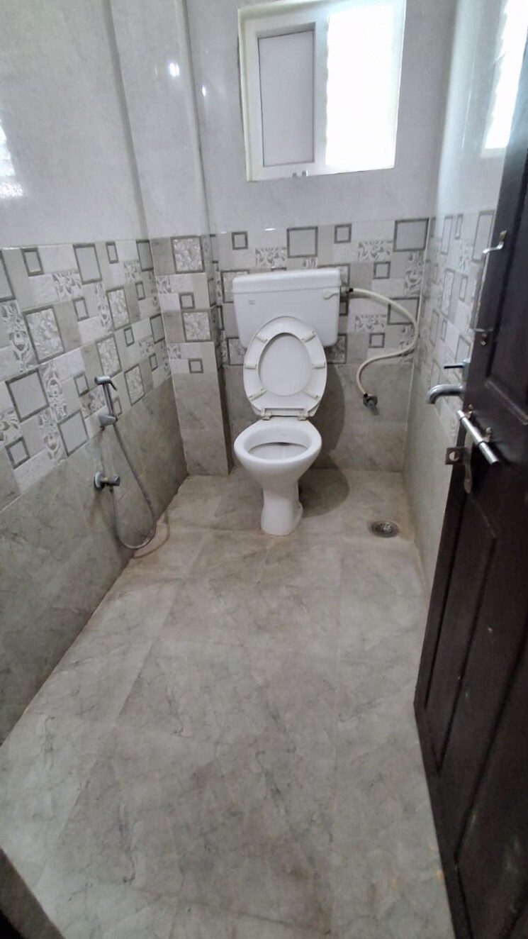 Bathroom, sai-laxmi-residency-kondapur 2 Bedroom 1150 Sq.Ft. Apartment In Kondapur Hyderabad 8672632