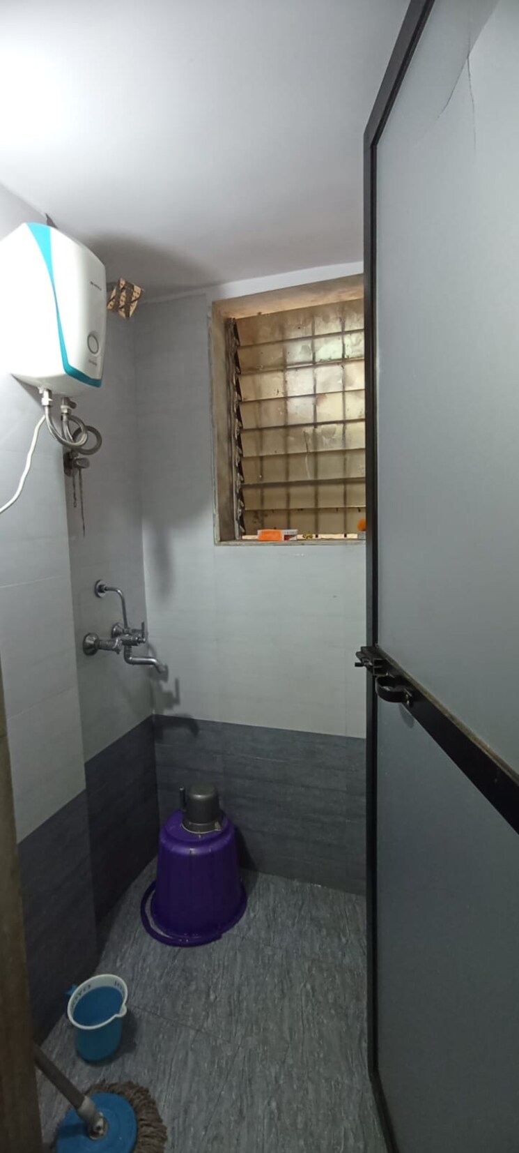 Bathroom, nerul sector 21 1 Bedroom 600 Sq.Ft. Builder Floor In Nerul Sector 21 Navi Mumbai 8672641