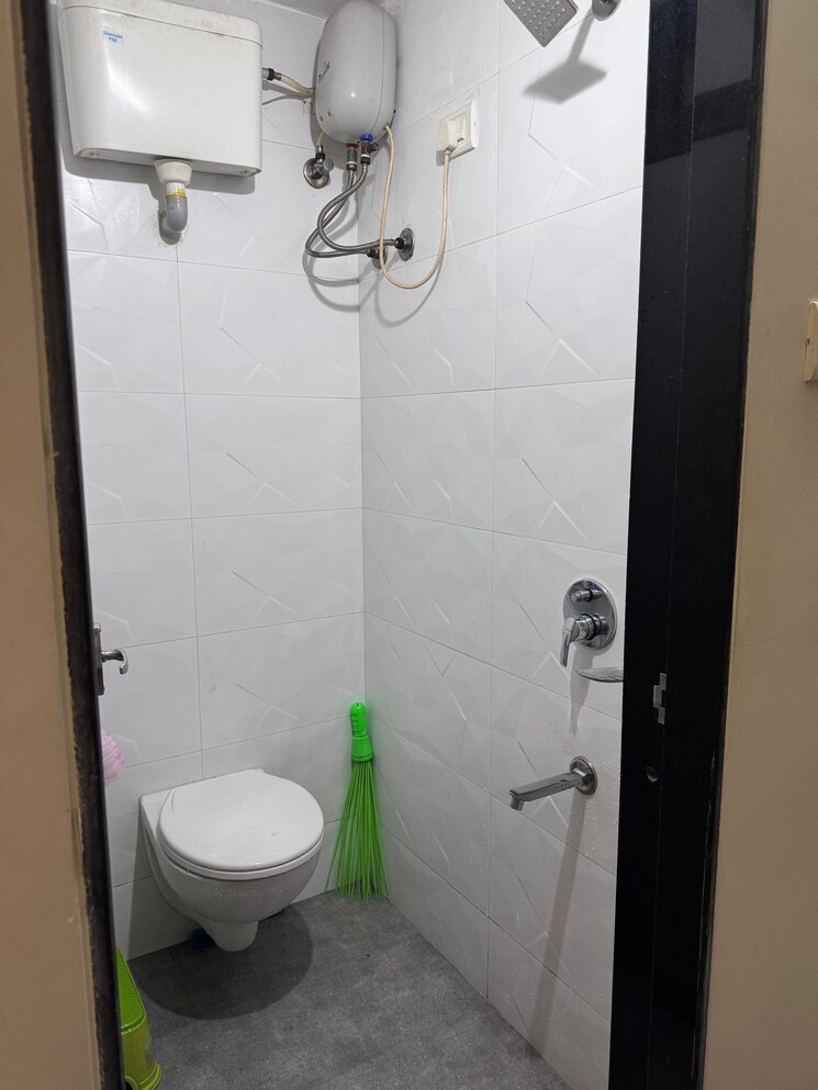 Bathroom, nerul sector 27 2 Bedroom 1200 Sq.Ft. Apartment In Nerul Sector 27 Navi Mumbai 8672648