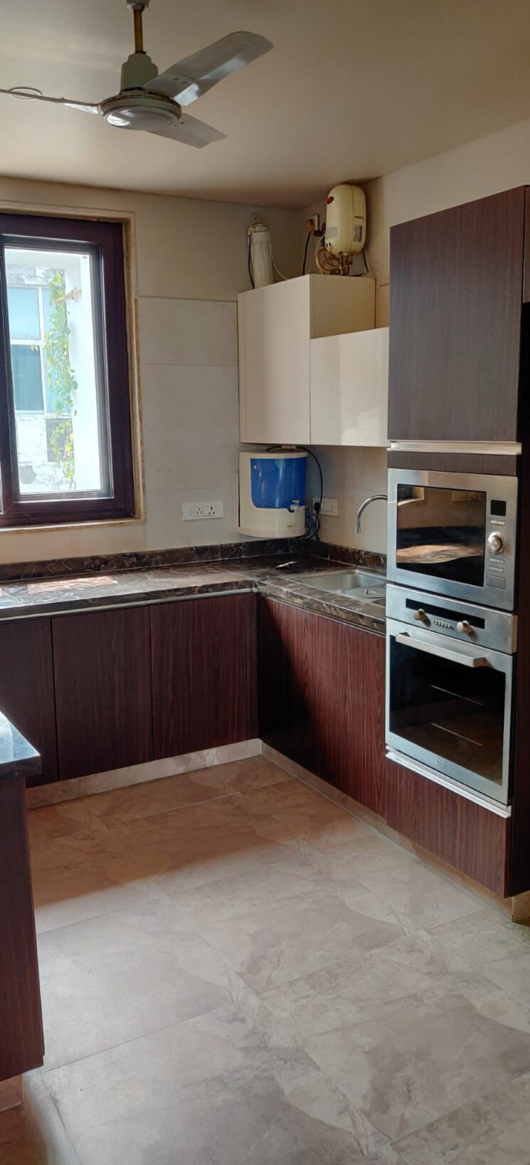 Kitchen, defence colony 3 Bedroom 2800 Sq.Ft. Builder Floor In Defence Colony Delhi 8672667