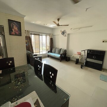 Team Area in 2 BHK Apartment at Sankalp II, Riddhi Gardens – for Rent
