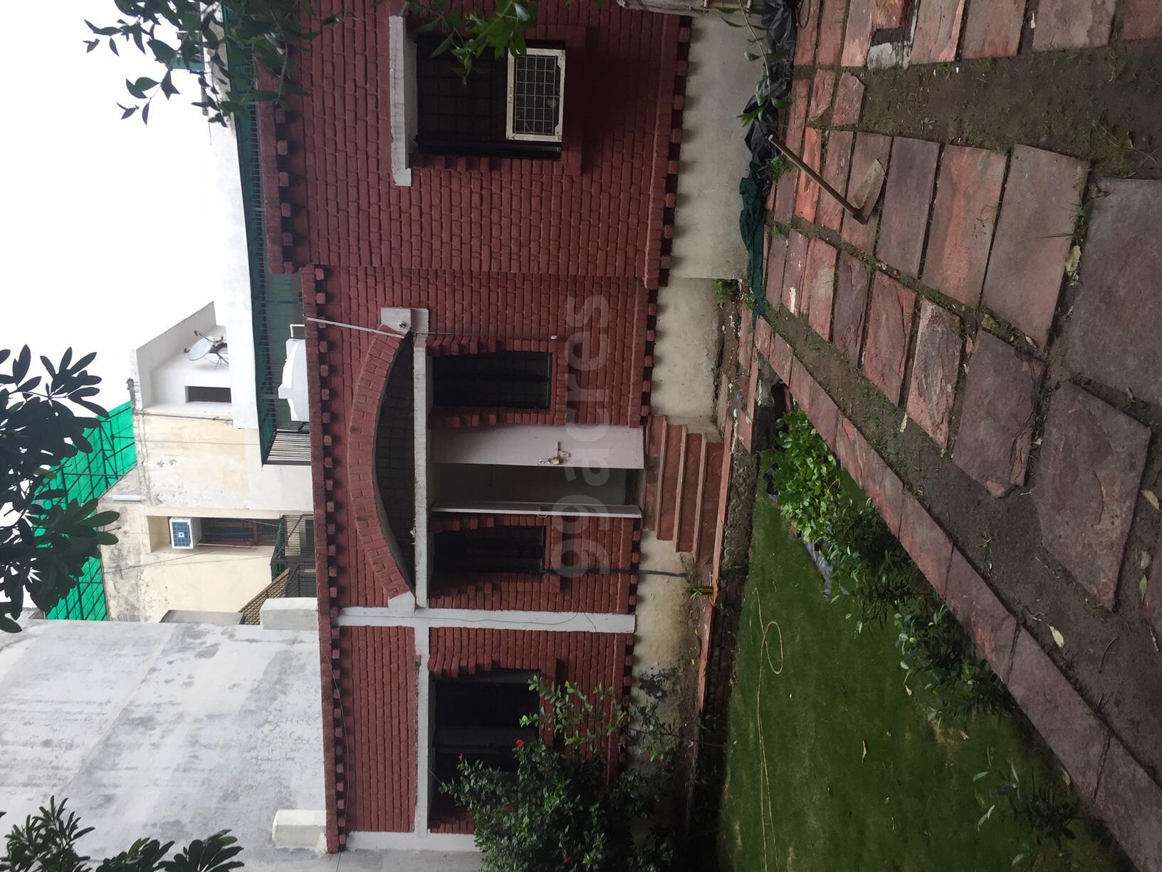 Plot For Sale in RWA Apartments Sector 41