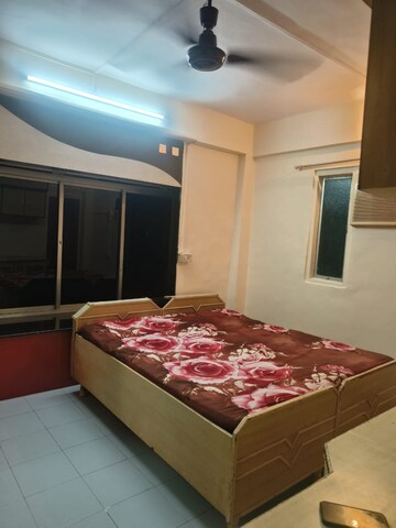 Bedroom in 1 BHK Apartment at Manish Garden CHS, Andheri West – for Rent
