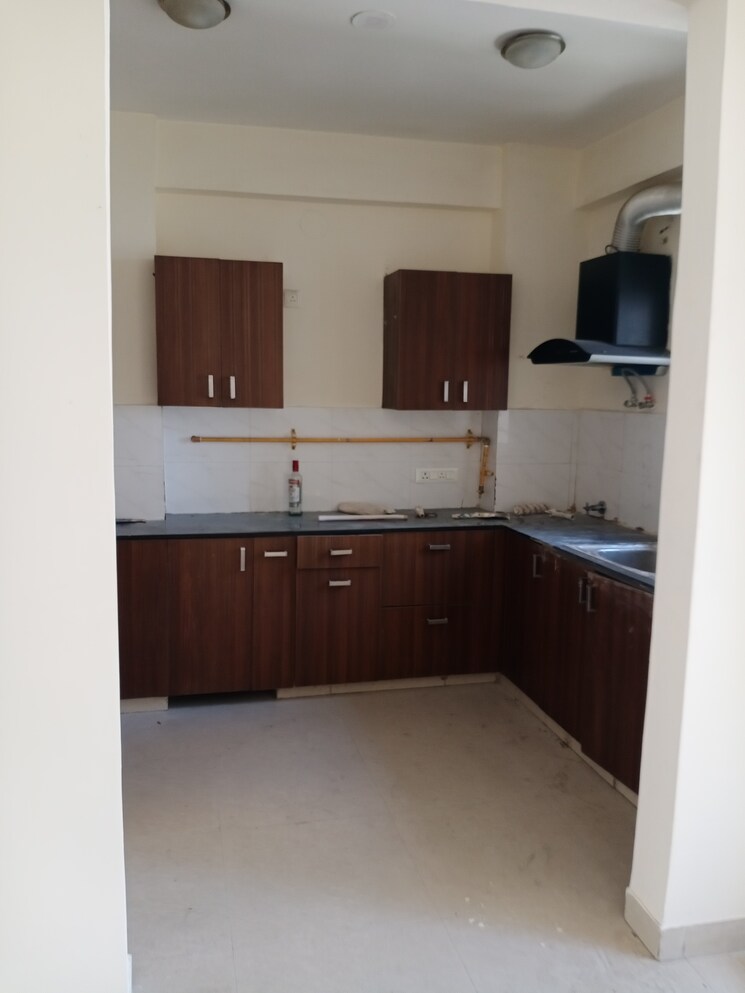 Kitchen, omaxe-hills 2 Bedroom 926 Sq.Ft. Apartment In Sector 43 Faridabad 8672715