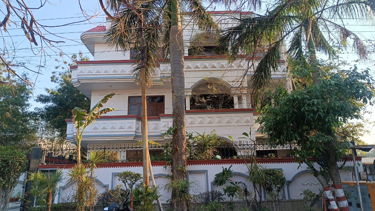 4 BHK Builder Floor For Rent in RWA Apartments Sector 30