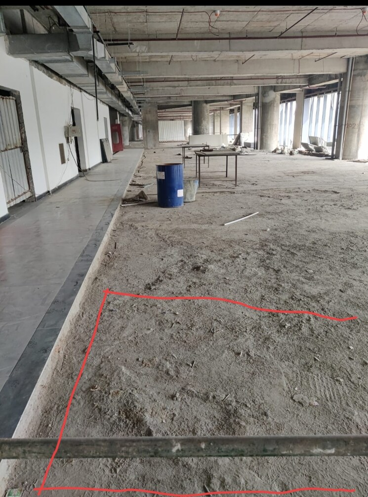  Parking, sector 62 Commercial Office Space in IT/SEZ 5000 Sq.Ft. In Sector 62 Noida 8672724