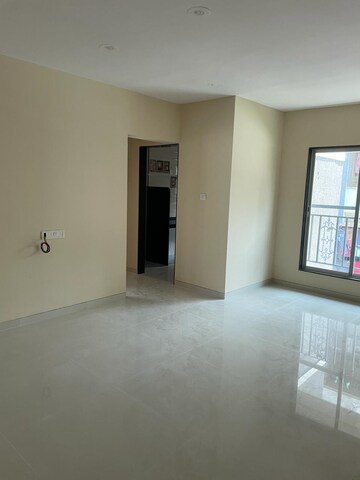 Living Room in 2 BHK Apartment at Vile Parle West – for Rent