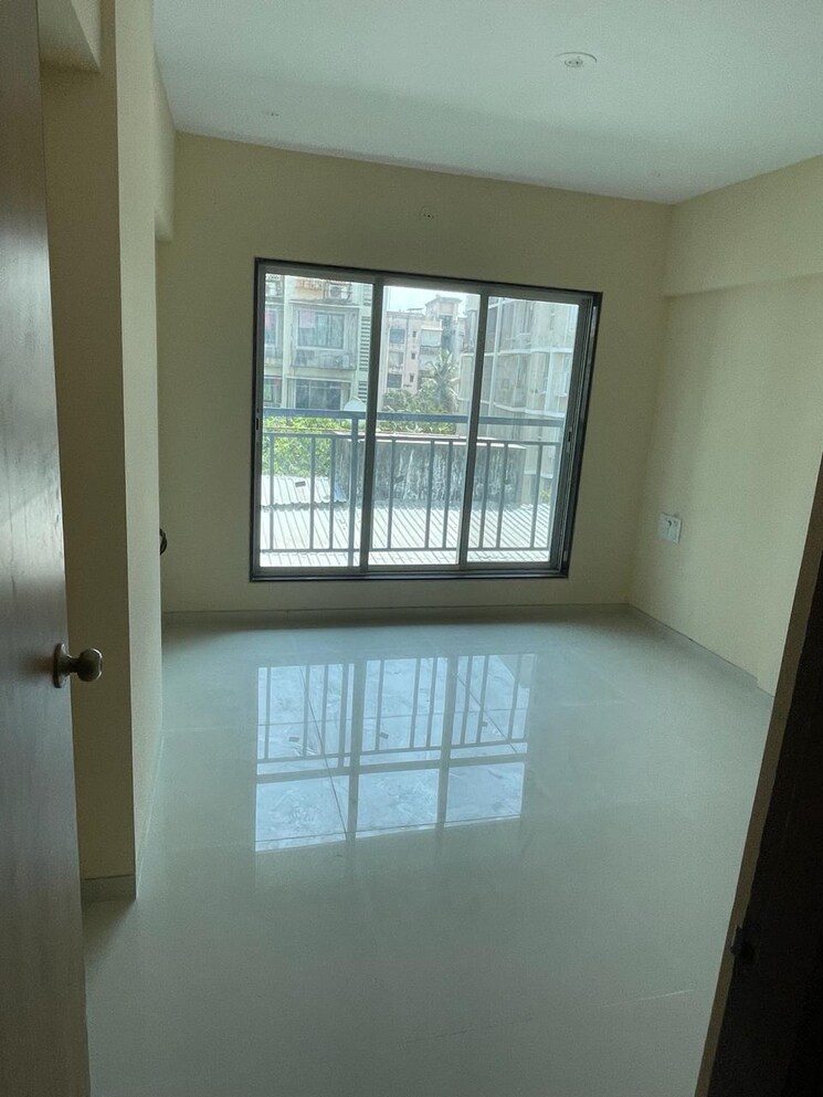 Room, vile parle west 2 Bedroom 750 Sq.Ft. Apartment In Vile Parle West Mumbai 8672725