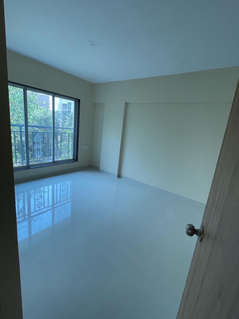 2 BHK Apartment For Rent in Vileparle West 