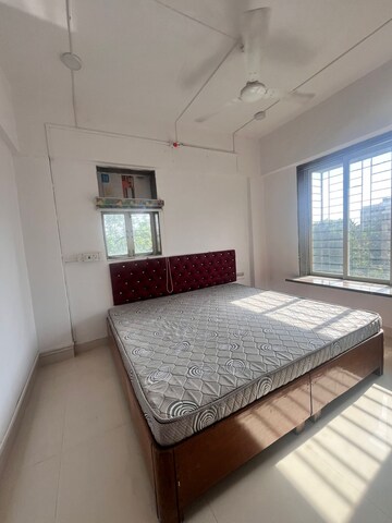 Bedroom in 1 BHK Apartment at Andheri West – for Rent