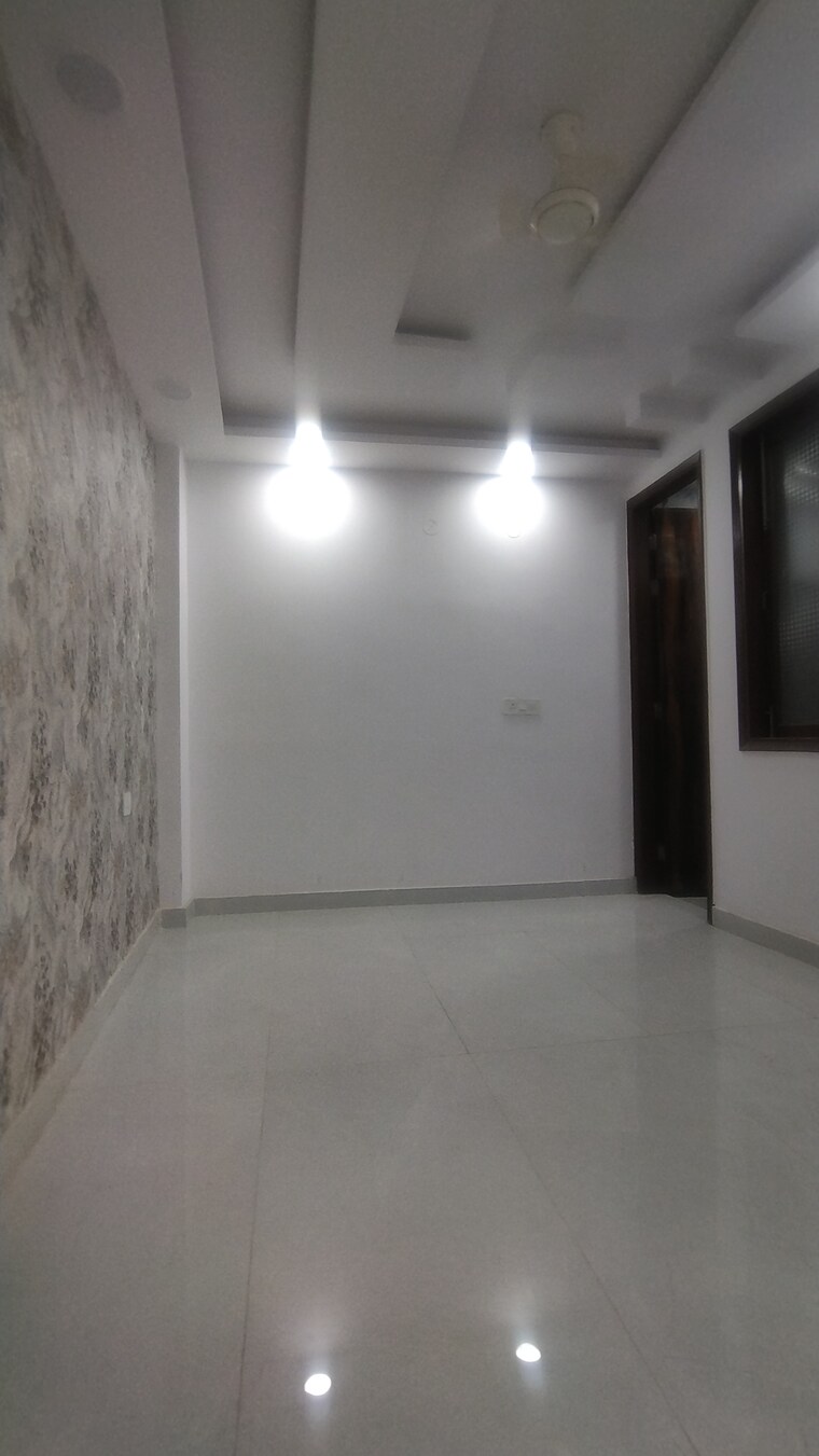 Room, govindpuri 2 Bedroom 600 Sq.Ft. Builder Floor In Govindpuri Delhi 8672759