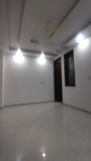 Room in 2 BHK Builder Floor at Govindpuri – for Sale