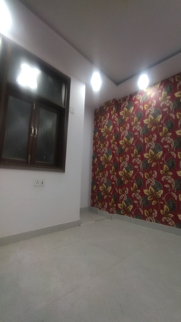 Room, govindpuri 2 Bedroom 600 Sq.Ft. Builder Floor In Govindpuri Delhi 8672759