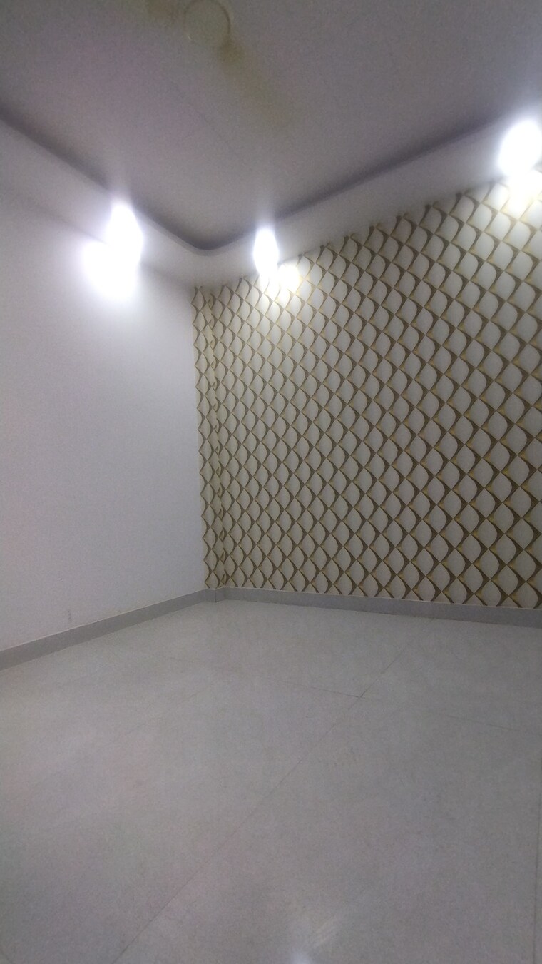 Room, govindpuri 2 Bedroom 600 Sq.Ft. Builder Floor In Govindpuri Delhi 8672759