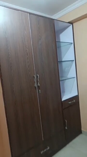 Furnished Amenities in 1 BHK Builder Floor at Mehrauli – for Rent