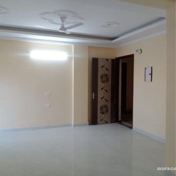 Room in 2 BHK Builder Floor at Vasant Kunj – for Rent