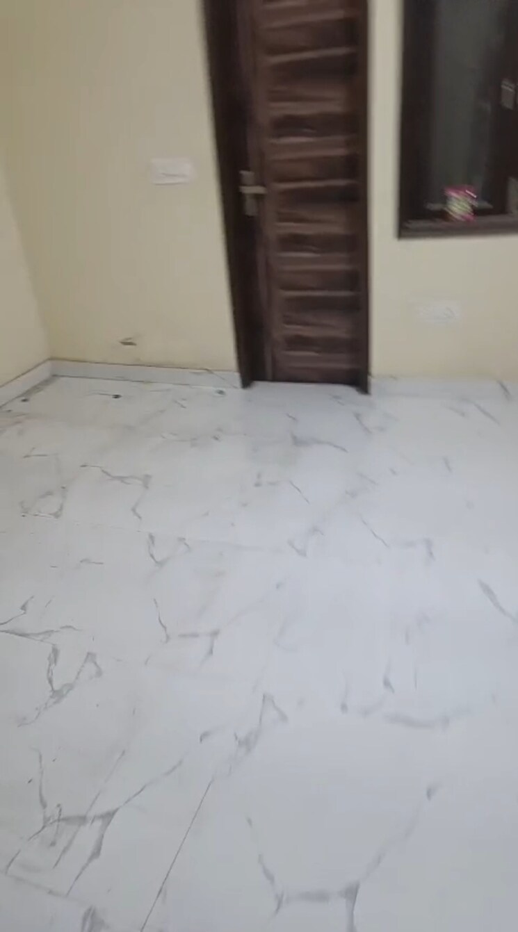 Room, mehrauli 3 Bedroom 1300 Sq.Ft. Builder Floor In Mehrauli Delhi 8672807