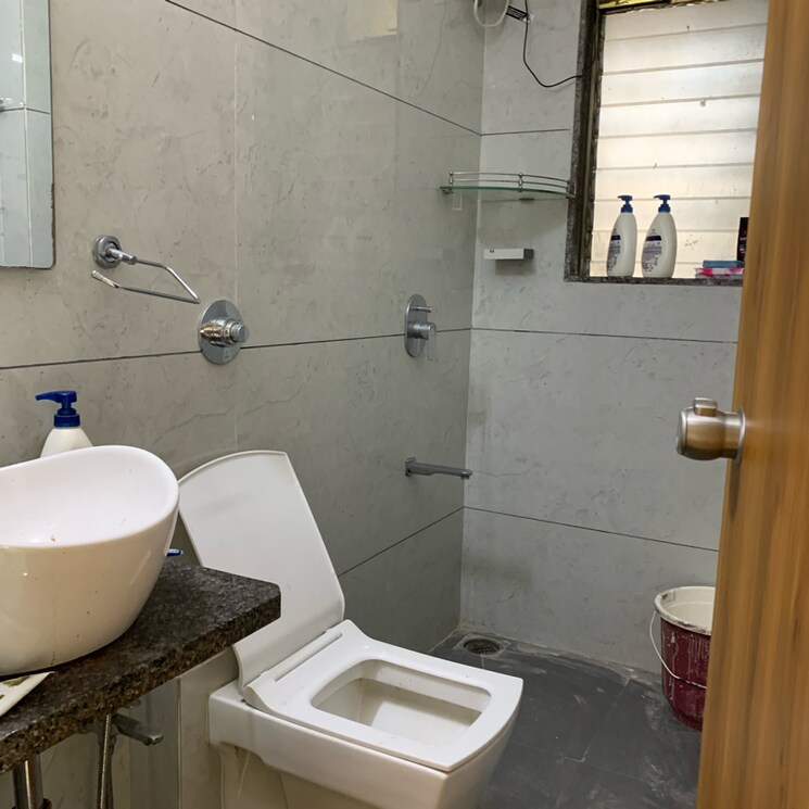 Bathroom, paintora-rajeshwari-chs 2 Bedroom 700 Sq.Ft. Apartment In Saibaba Nagar Mumbai 8672820