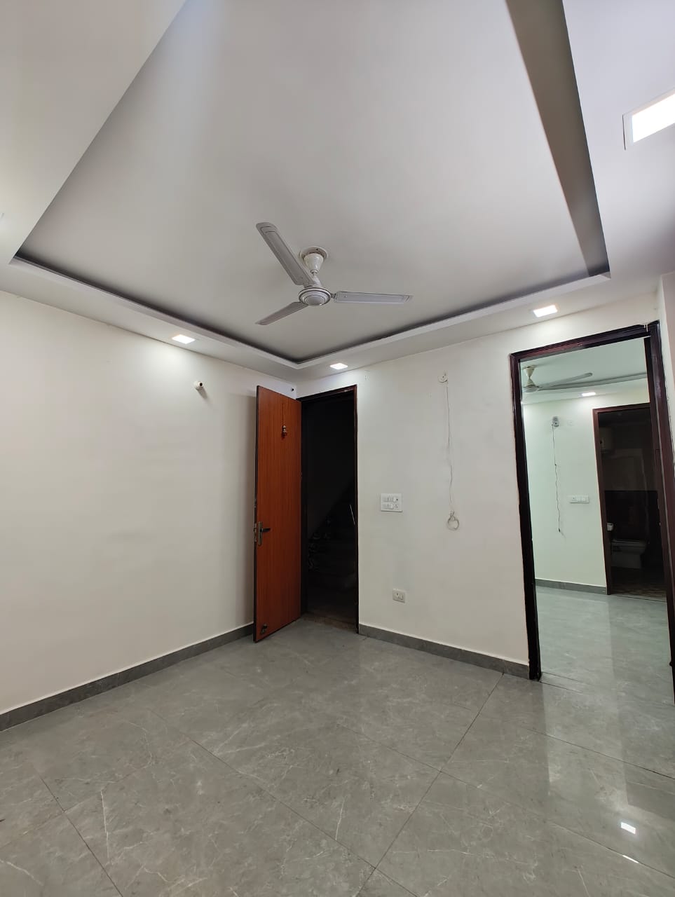 2 BHK Builder Floor For Rent in Govindpuri