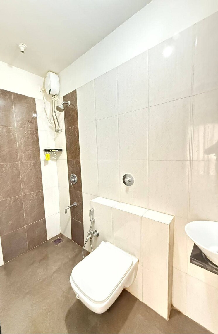 Bathroom, sethia-imperial-avenue 2 Bedroom 700 Sq.Ft. Apartment In Malad East Mumbai 8672832