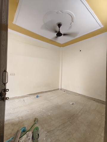 Room in 2 BHK Builder Floor at Govindpuri – for Rent