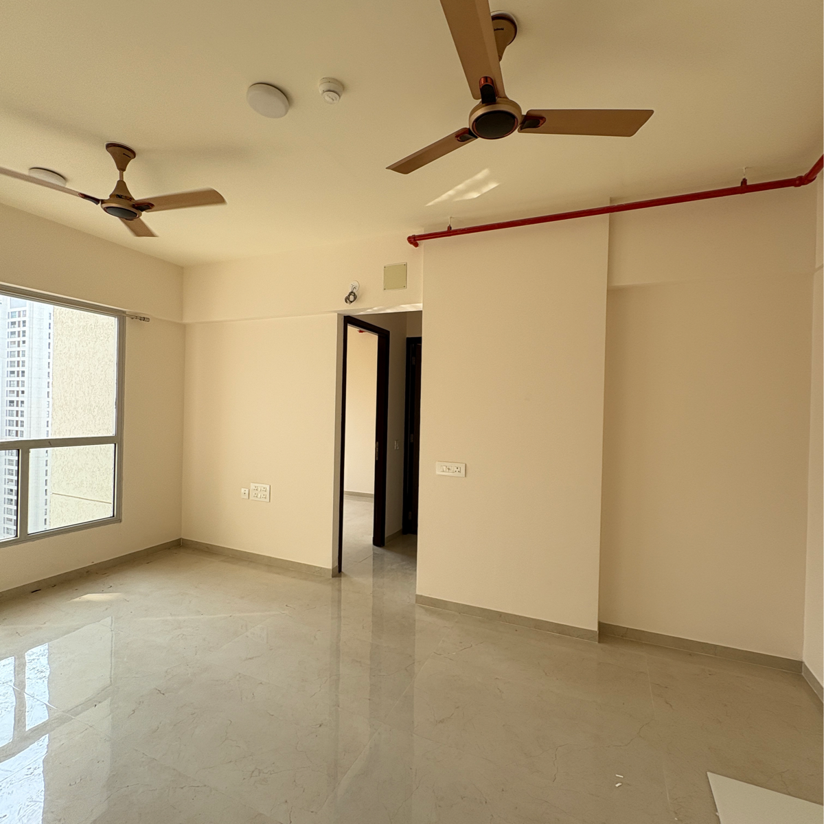 2 BHK + Extra Room Apartment For Sale in Piramal Vaikunth