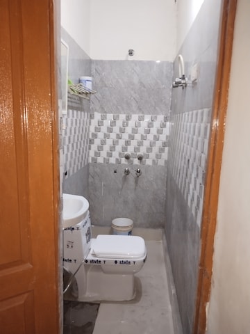 Bathroom in 1 RK Independent House at Sector 12 – for Rent