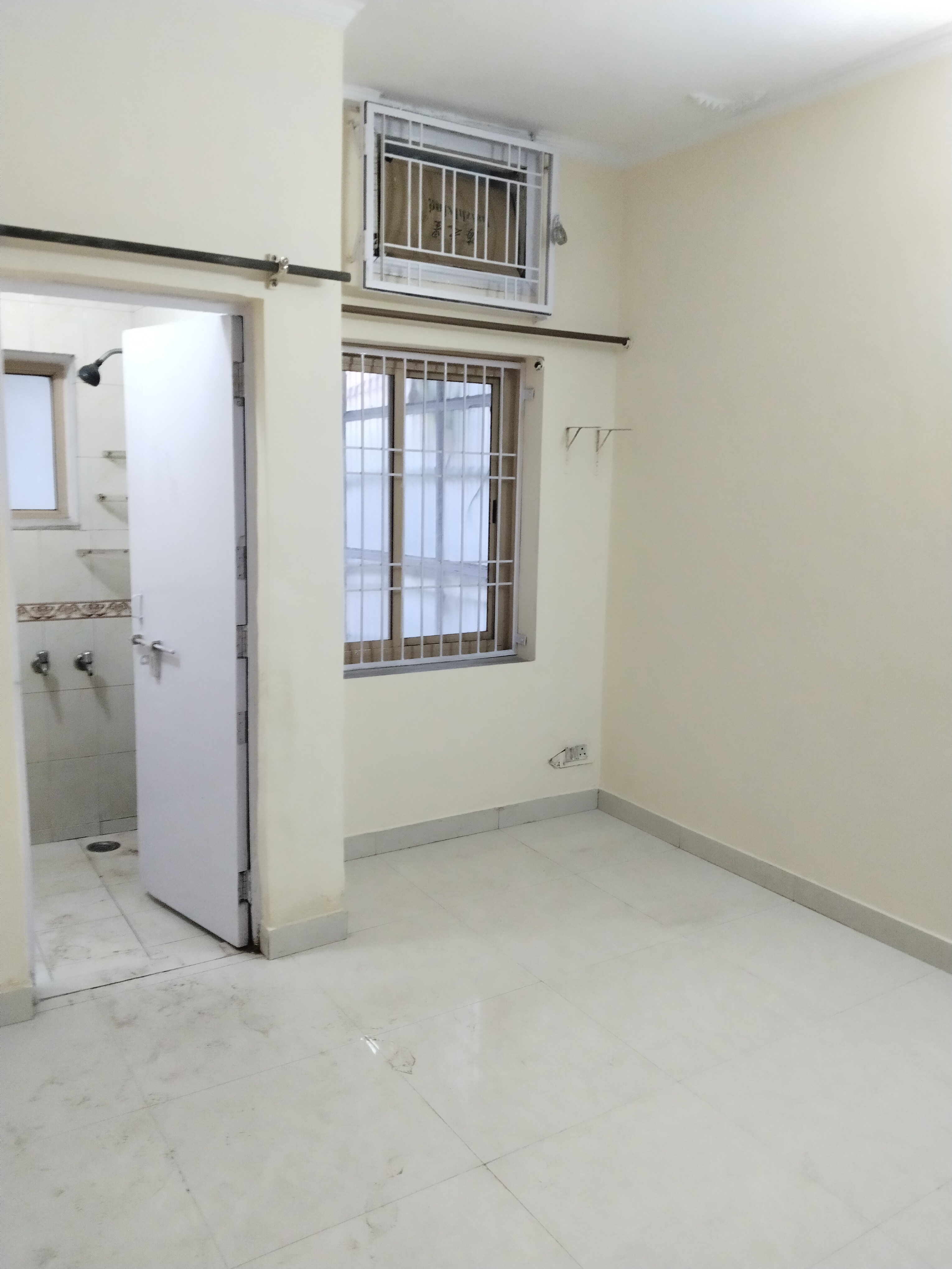 3 BHK Independent House For Rent in Sector 11