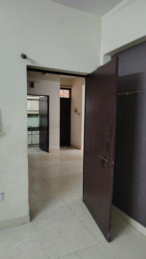 Room in 2 BHK Builder Floor at Vasundhara Sector 10 – for Sale