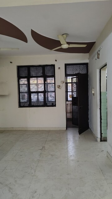 Room in 2 BHK Builder Floor at Vasundhara Sector 10 – for Sale