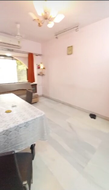 Master Bedroom in 2 BHK Apartment at Ankur CHS Andheri East, Andheri East – for Rent