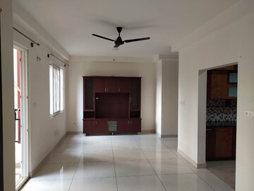 1 BHK Apartment For Rent in Prestige Lakeside Habitat, Varthur