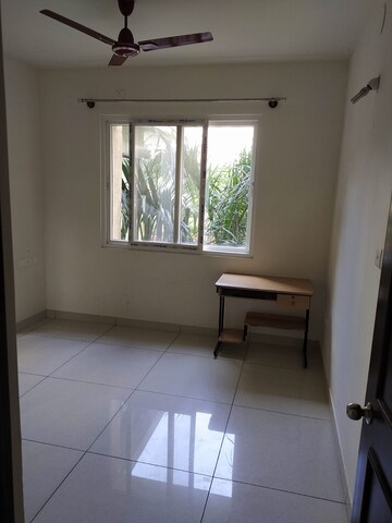 Room in 1 BHK Apartment at Prestige Lakeside Habitat, Varthur – for Rent