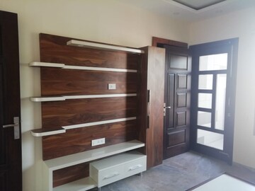 Room in 1 RK Independent House at Sector 7 – for Rent