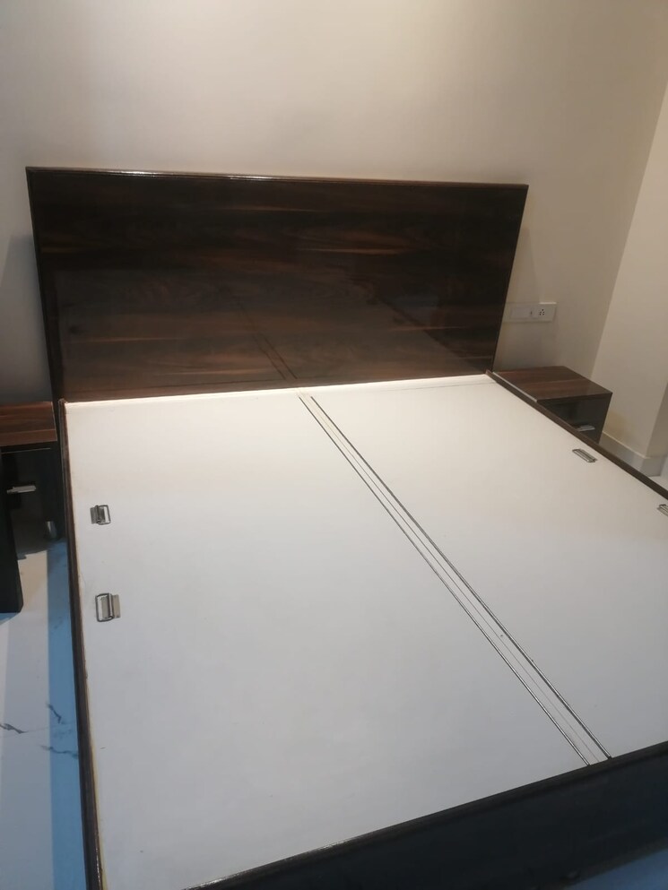 Room, sector 7 1 RK 900 Sq.Ft. Independent House In Sector 7 Panchkula 8672991